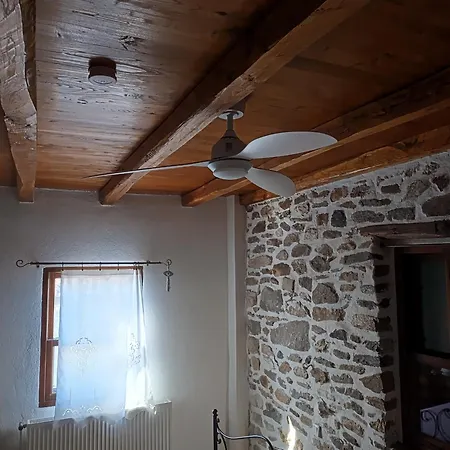 Premium Stone House * Vrasná
