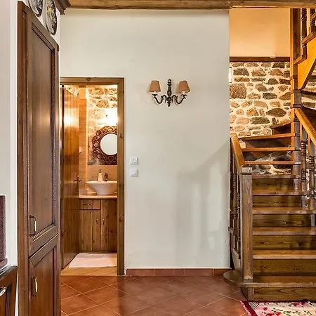 Casa de Férias Premium Stone House Vrasná